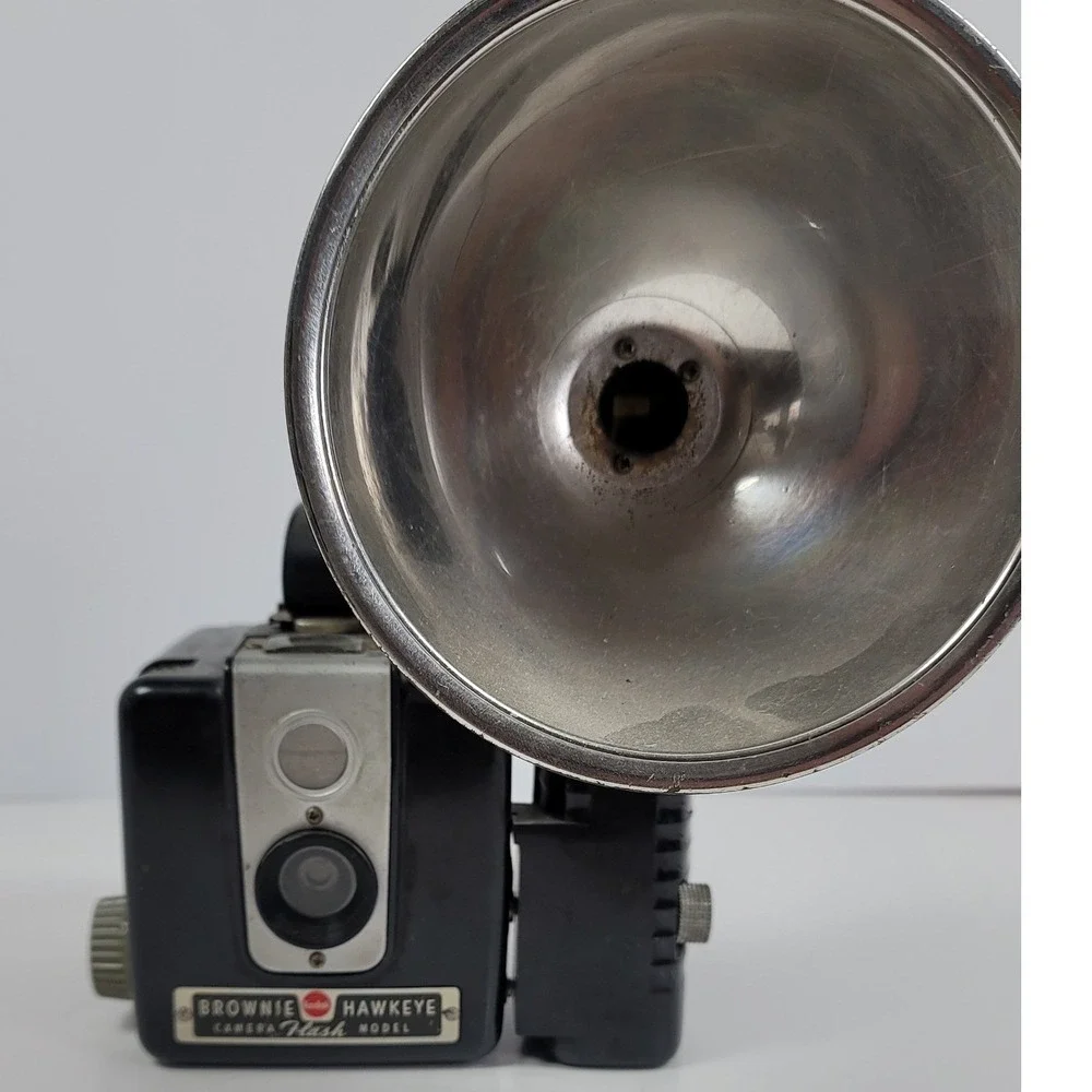 Vintage Kodak Brownie Hawkeye Flash Model Camera with Kodalite Flasholder Decor